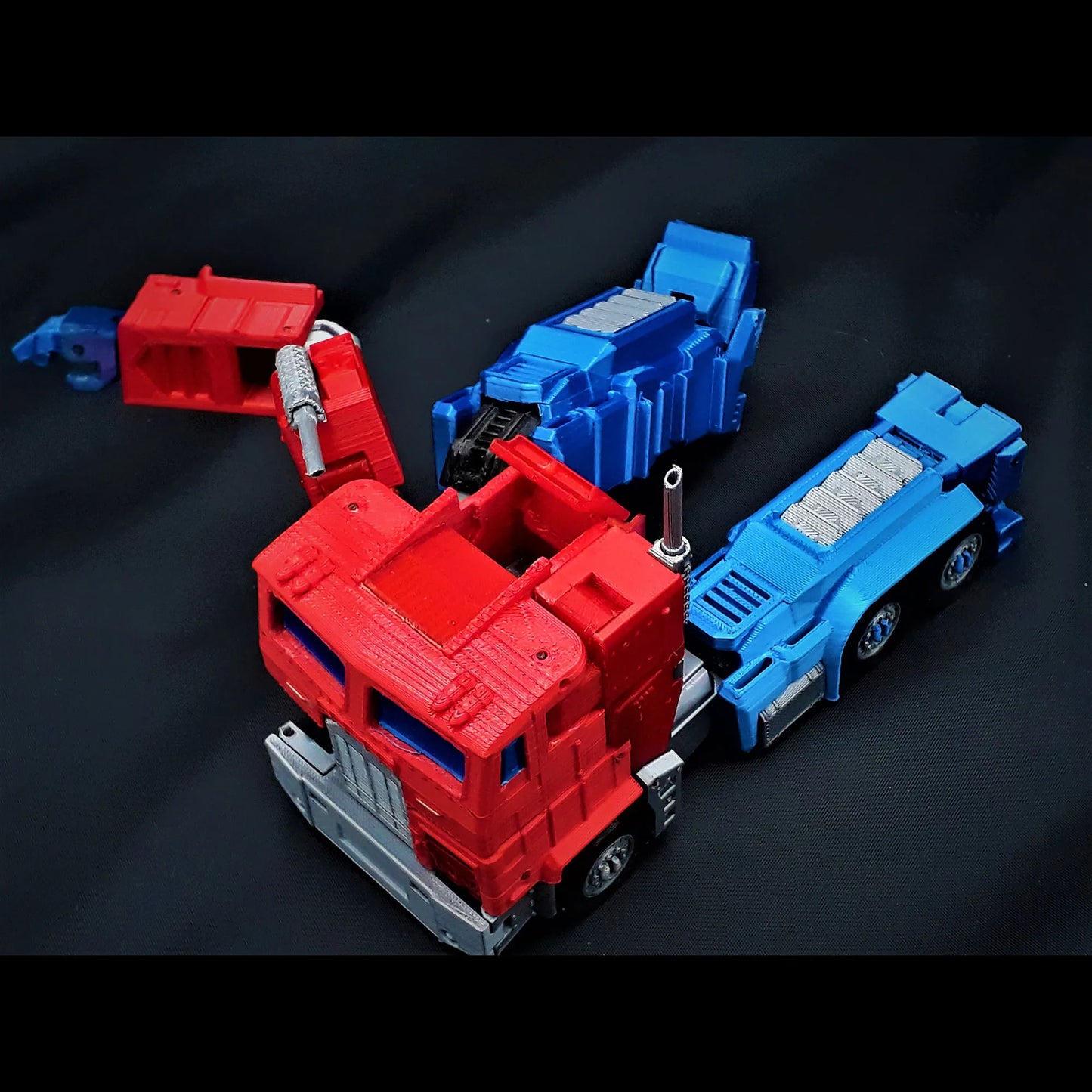 OPTIMUS PRIME CLASSIC - TRANSFORMER - STL 3D Print Files